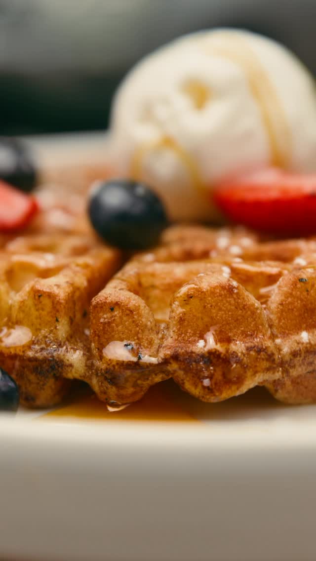 Bistro 41 dining space with ambient lighting